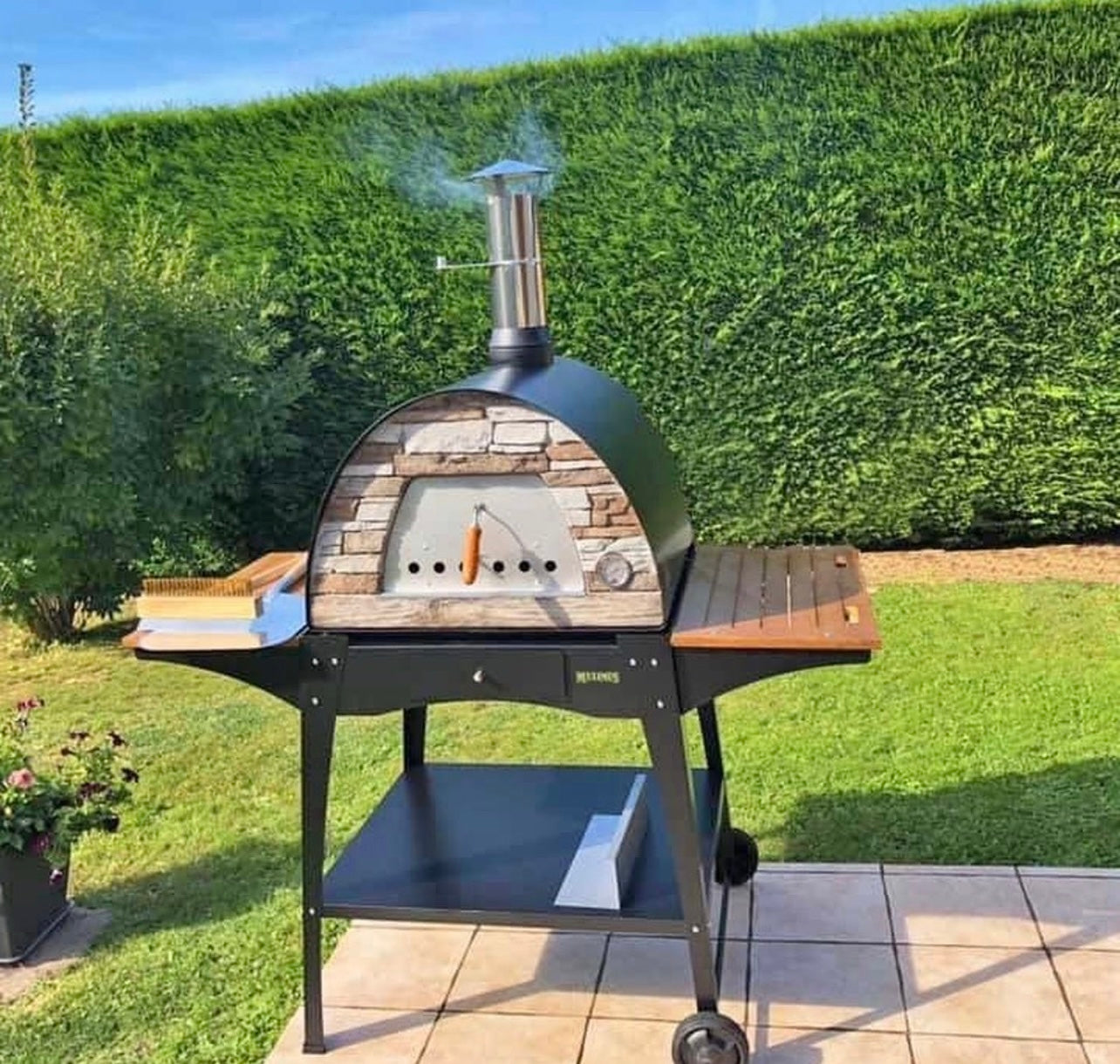 MAXIMUS MOBILE PIZZA OVEN BLACK **BEST SELLER*